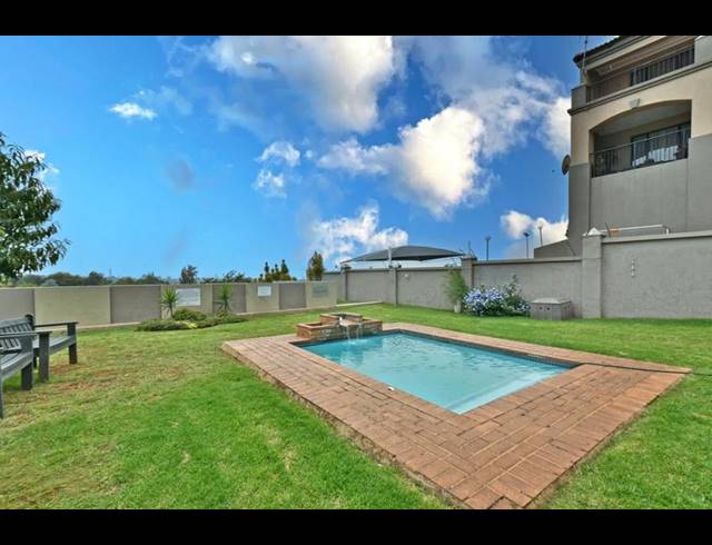 2 BEDROOM APARTMENT FOR SALE IN MEYERSDAL